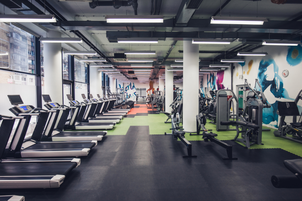 Rent gym space NYC typical equipment in big box gym